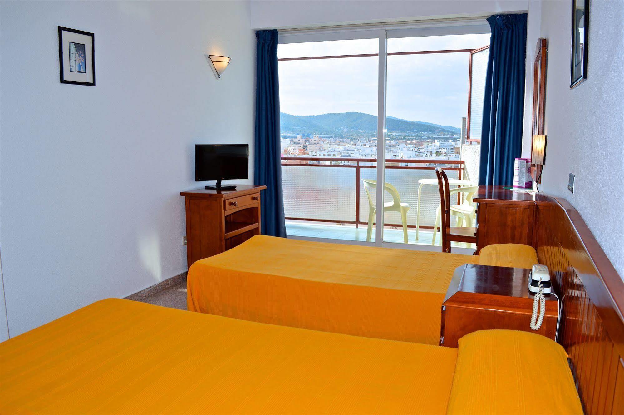 Hostal Molins Park Ibiza by Eksteriør bilde