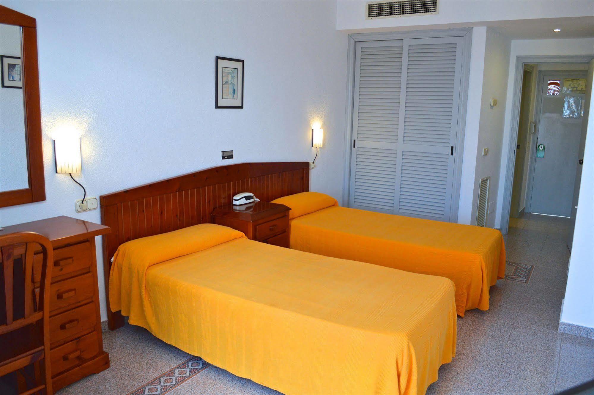Hostal Molins Park Ibiza by Eksteriør bilde